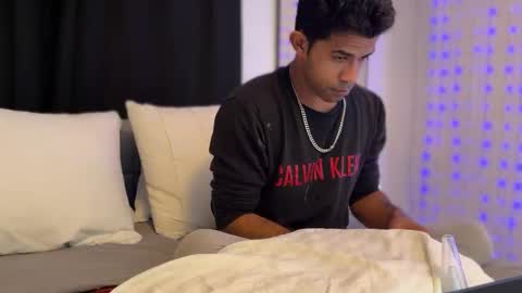 Snapshot of zamoraedii1994 chatting on 16, 12, 2025 Edii online show from 16, 12, 2025