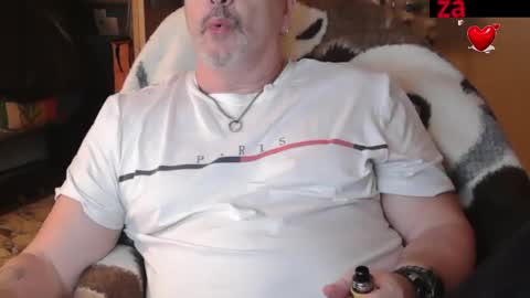 Snapshot of zander007 chatting on 20, 3, 2026 zander007 online show from 20, 3, 2026