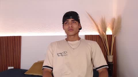 Zander online show from 7, 12, 2024