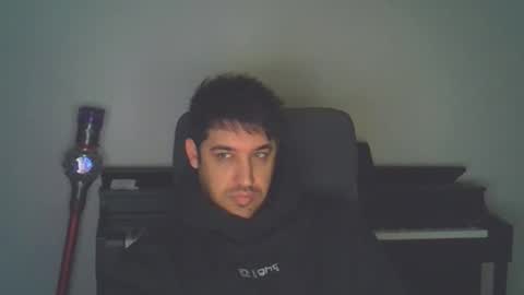 Snapshot of zaneygee1995 chatting on 8, 9, 2025 zaneygee1995 online show from 8, 9, 2025