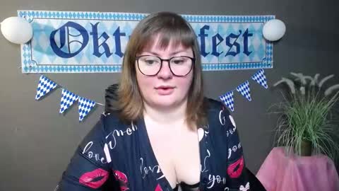 zannadreil online show from 10, 10, 2025