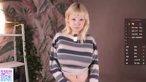 Snapshot of zara_shine chatting on 29, 6, 2026 Criss online show from 29, 6, 2026