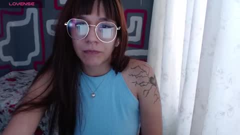 Snapshot of zara_sin chatting on 22, 9, 2025 Zara online show from 22, 9, 2025