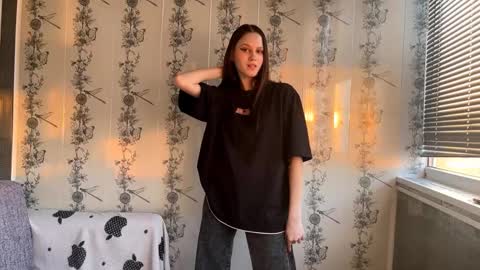 ZARA 18yo online show from 28, 2, 2025