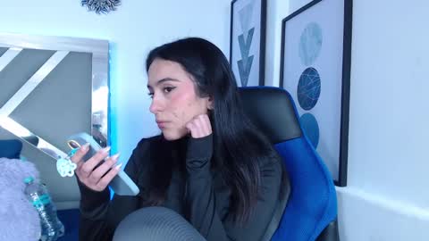 zaradames_ online show from 11, 1, 2025