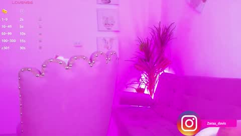 Snapshot of zaradaviss chatting on 23, 9, 2025 Zara online show from 23, 9, 2025