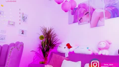 Snapshot of zaradaviss chatting on 21, 11, 2025 Zara online show from 21, 11, 2025