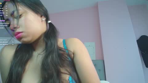 Snapshot of zarah_torres chatting on 21, 12, 2024 Zarah online show from 21, 12, 2024