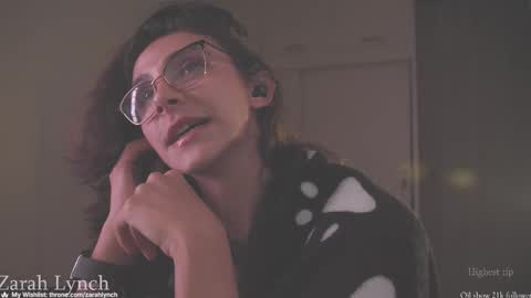 Snapshot of zarahlynch chatting on 7, 1, 2026 Miss Lynch Next show 2911 online show from 7, 1, 2026