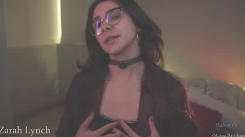 Snapshot of zarahlynch chatting on 12, 1, 2026 Miss Lynch Next show 2911 online show from 12, 1, 2026