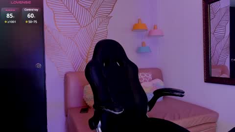 Snapshot of zaralim chatting on 17, 1, 2025 Zara Lim online show from 17, 1, 2025