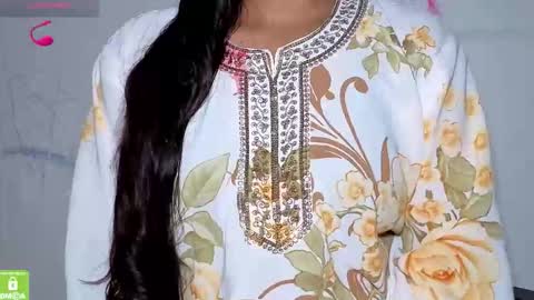 Snapshot of zararaina chatting on 26, 2, 2026 zararaina online show from 26, 2, 2026