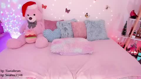 Snapshot of zaratorres_ chatting on 10, 12, 2024 Zara online show from 10, 12, 2024