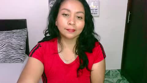 Snapshot of zaray_45bella chatting on 6, 3, 2025 zaray online show from 6, 3, 2025