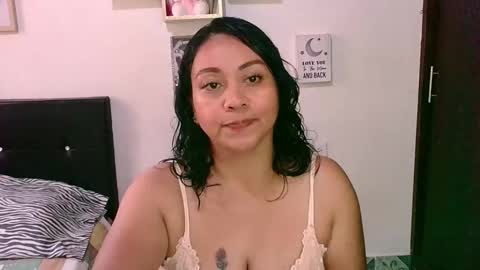 Snapshot of zaray_45bella chatting on 17, 9, 2025 zaray online show from 17, 9, 2025