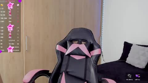 Mia online show from 31, 10, 2025