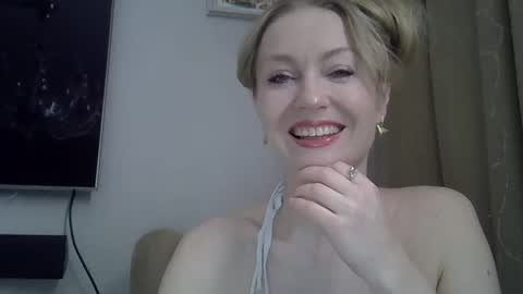 Zarina Swift online show from 22, 4, 2026