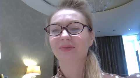 Zarina Swift online show from 15, 5, 2026