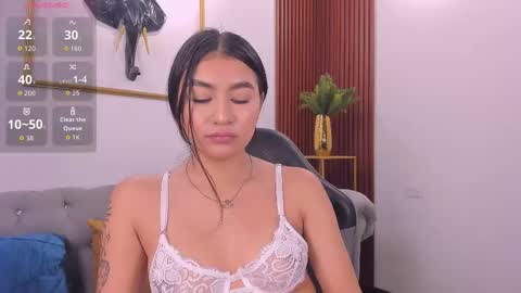 Snapshot of zayda_ chatting on 9, 9, 2025 Zayda online show from 9, 9, 2025