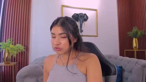 Snapshot of zayda_ chatting on 10, 9, 2025 Zayda online show from 10, 9, 2025
