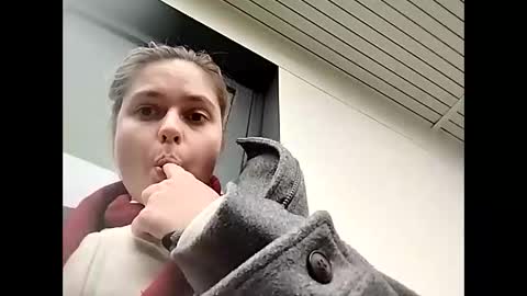 Snapshot of zazbella chatting on 16, 1, 2026 zazbella online show from 16, 1, 2026