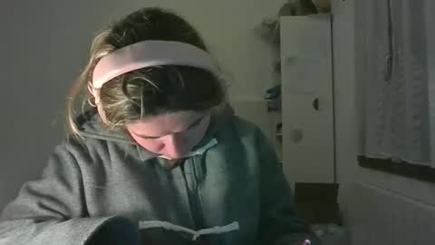 Snapshot of zazbella chatting on 21, 2, 2026 zazbella online show from 21, 2, 2026