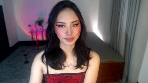 zelainalovetocum online show from 6, 10, 2025