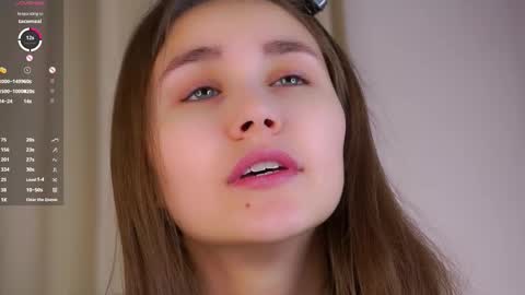 Emilia online show from 17, 12, 2025