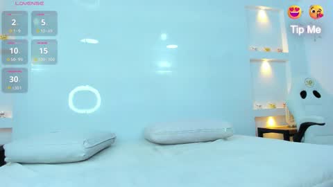 Zenda Evans online show from 27, 2, 2025