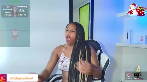 Snapshot of zendaya_wilson1 chatting on 27, 11, 2025 Zendaya Wilson online show from 27, 11, 2025