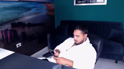 Snapshot of zenobaro chatting on 16, 10, 2025 zenobaro online show from 16, 10, 2025