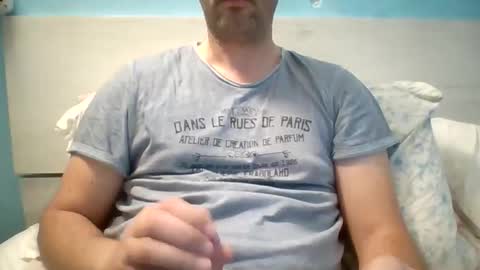 Snapshot of zeus00811 chatting on 17, 11, 2025 zeus online show from 17, 11, 2025