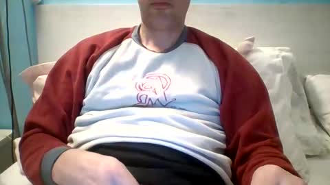 Snapshot of zeus00811 chatting on 1, 12, 2025 zeus online show from 1, 12, 2025