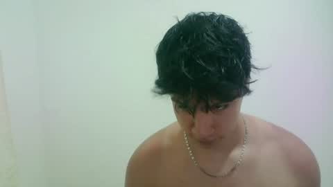 Snapshot of zeus_183 chatting on 8, 7, 2026 zeus_183 online show from 8, 7, 2026