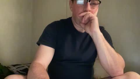 Snapshot of zgibnam chatting on 1, 12, 2025 zgibnam online show from 1, 12, 2025