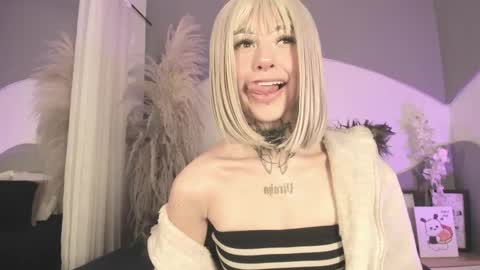 Snapshot of zhally_dee chatting on 21, 5, 2026 zhally_dee online show from 21, 5, 2026