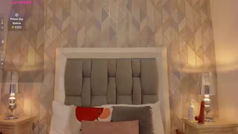 Snapshot of zharia_lux25 chatting on 19, 7, 2026 zharia_lux25 online show from 19, 7, 2026