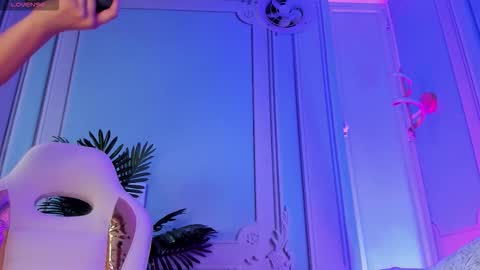 Snapshot of zharyt_18 chatting on 17, 10, 2025 Sharit Robins online show from 17, 10, 2025