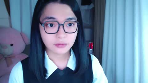 im your lovely zhaviabigcock here online show from 31, 12, 2024