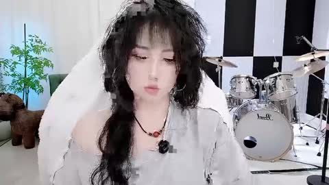 Snapshot of zhen0 chatting on 19, 9, 2025 zhen online show from 19, 9, 2025