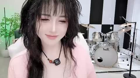 Snapshot of zhen0 chatting on 28, 9, 2025 zhen online show from 28, 9, 2025