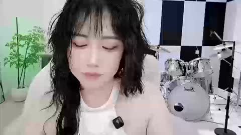 Snapshot of zhen0 chatting on 14, 10, 2025 zhen online show from 14, 10, 2025