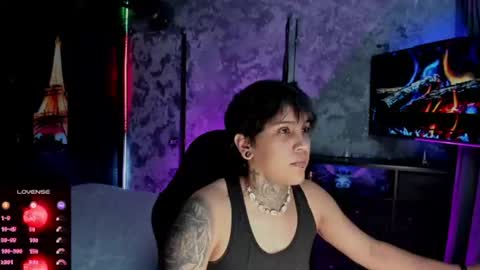 zhoestrong online show from 25, 7, 2026