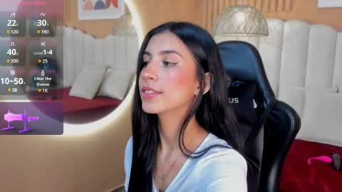 Snapshot of zia_cooper chatting on 6, 3, 2025 ZIA online show from 6, 3, 2025