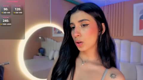 Snapshot of zia_cooper chatting on 12, 9, 2025 ZIA online show from 12, 9, 2025