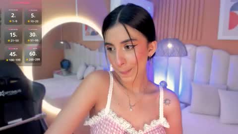 Snapshot of zia_cooper chatting on 13, 9, 2025 ZIA online show from 13, 9, 2025