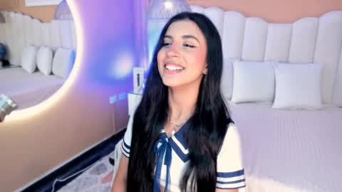 Snapshot of zia_cooper chatting on 30, 9, 2025 ZIA online show from 30, 9, 2025