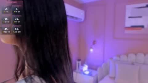 Snapshot of zia_cooper chatting on 11, 11, 2025 ZIA online show from 11, 11, 2025