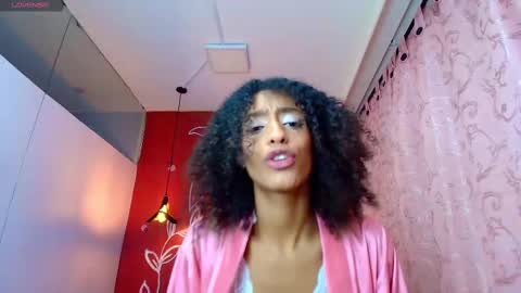 Zia Green online show from 6, 3, 2025