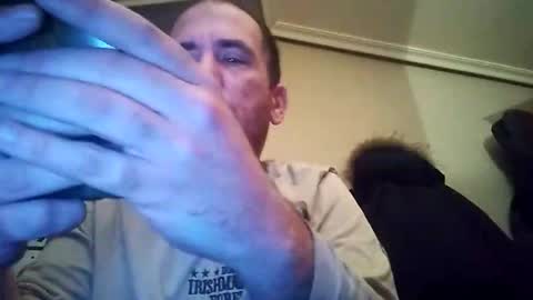 Snapshot of zigor13 chatting on 5, 2, 2026 zigor13 online show from 5, 2, 2026